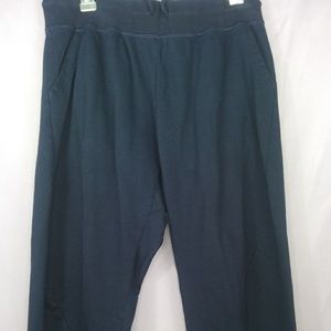 Women's Adidas, Capri sweatpants, size L
